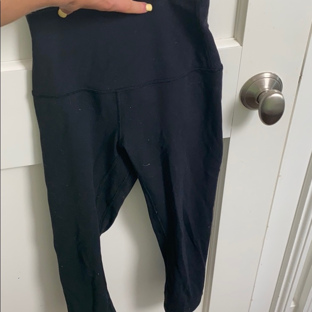 cropped black lulu lemon align leggings